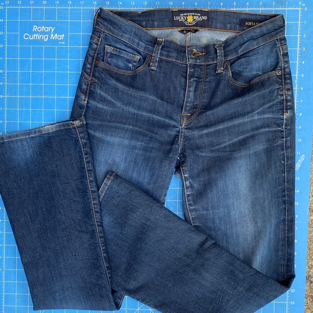 Lucky Brand Women's Dark Blue Straight Leg Jeans